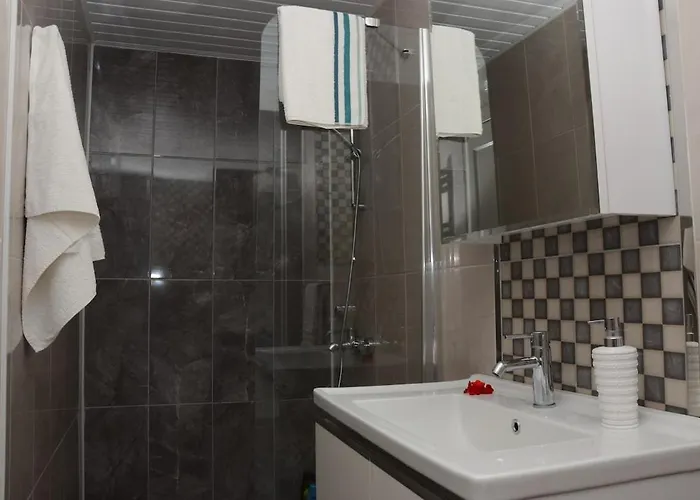 Cacthouse Antalya Private * بيليك