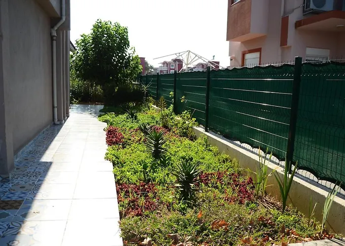 Cacthouse Antalya Private بيليك